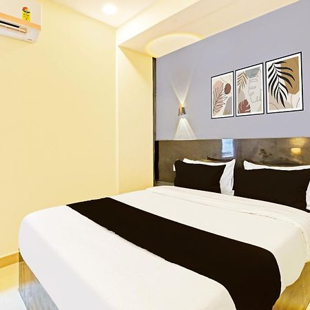 Hotel O Malani Inn Hajdarabad Zewnętrze zdjęcie