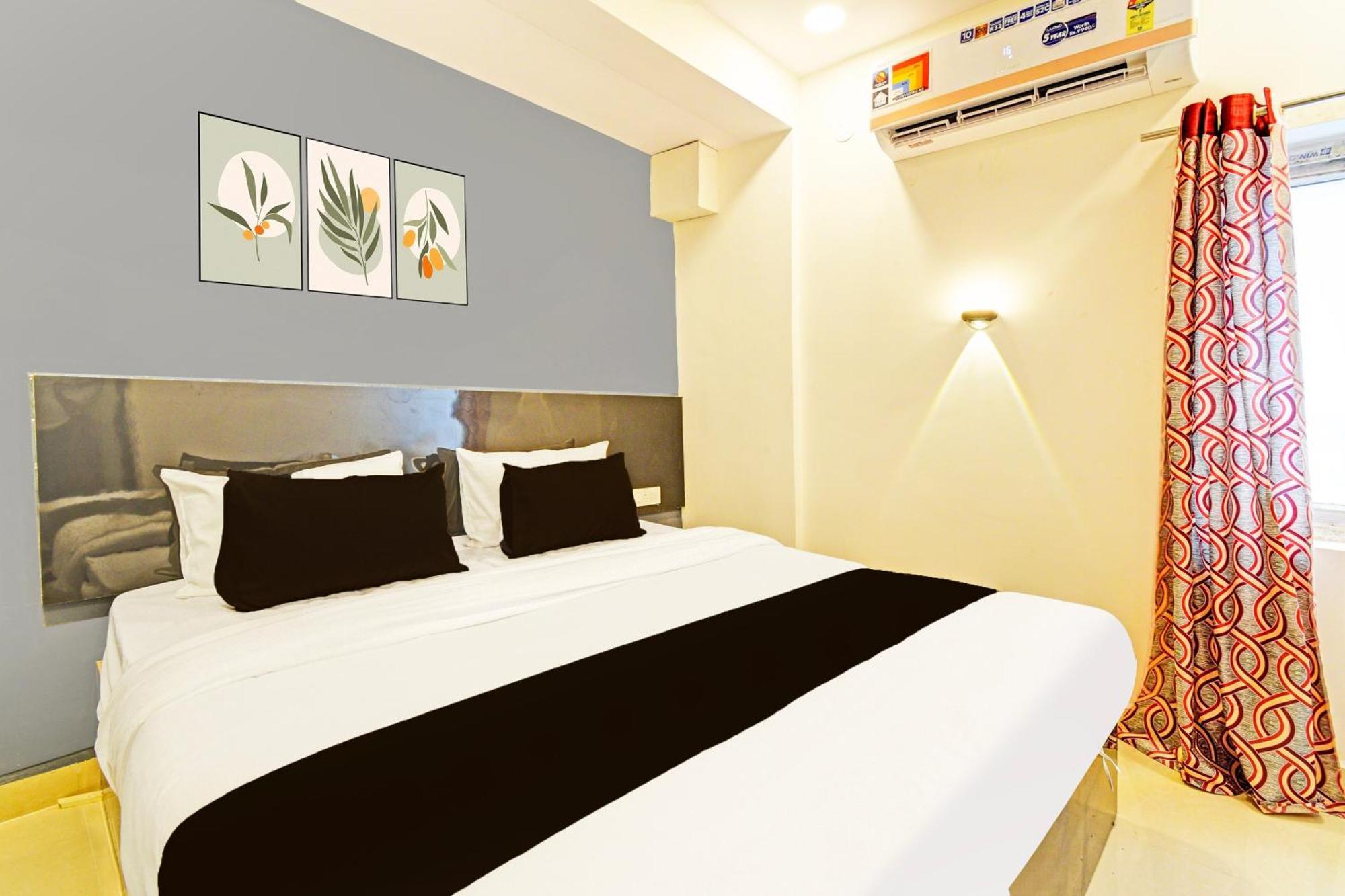 Hotel O Malani Inn Hajdarabad Zewnętrze zdjęcie