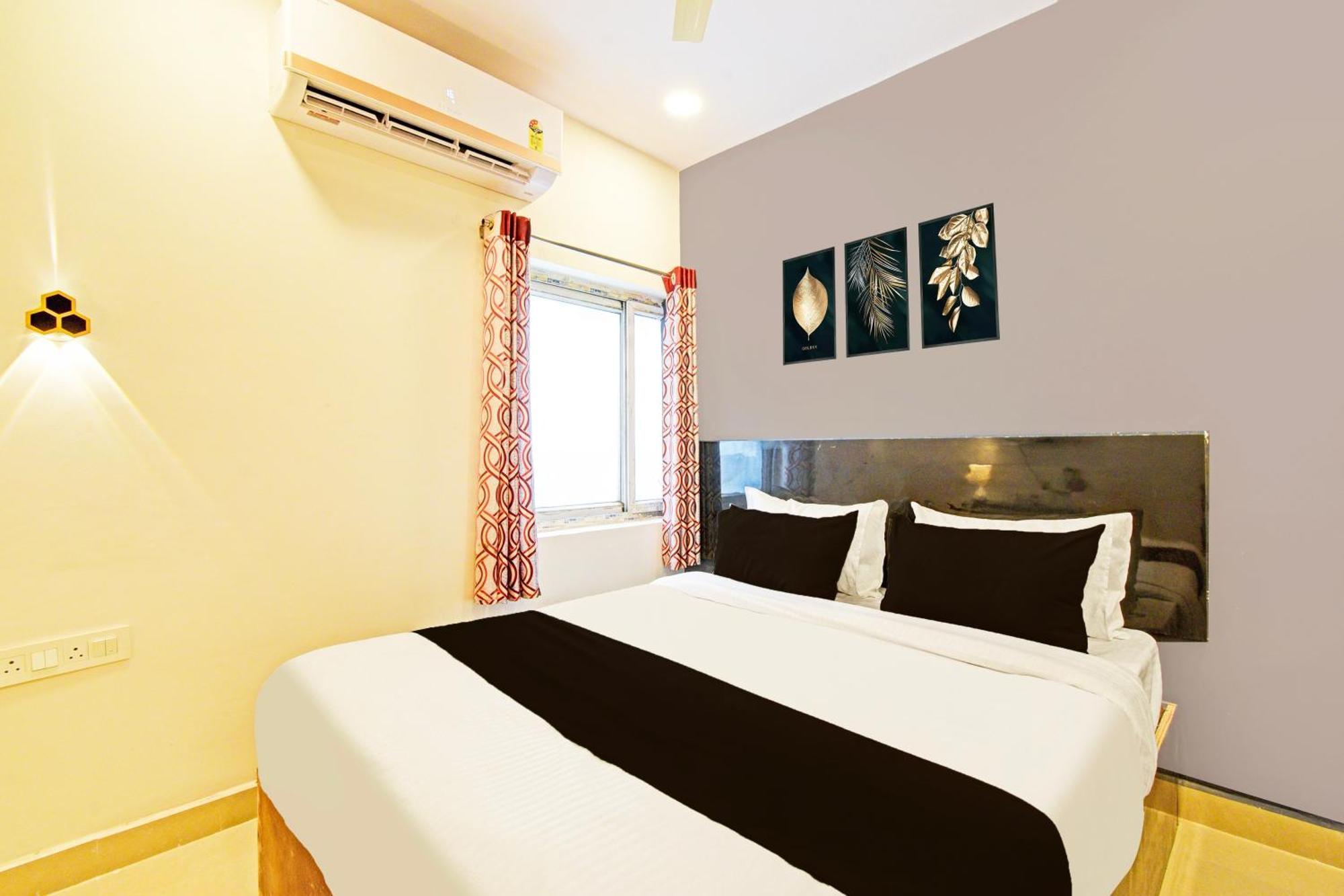 Hotel O Malani Inn Hajdarabad Zewnętrze zdjęcie