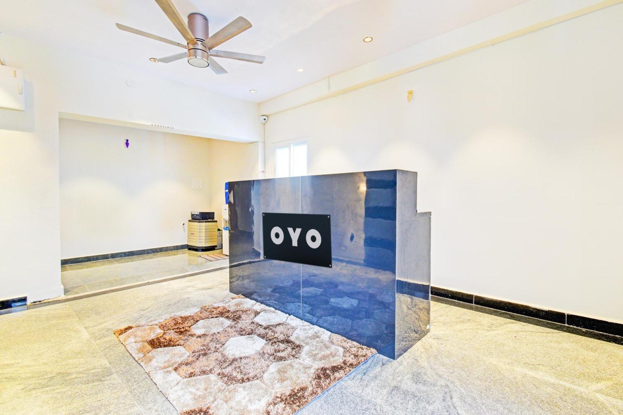 Hotel O Malani Inn Hajdarabad Zewnętrze zdjęcie