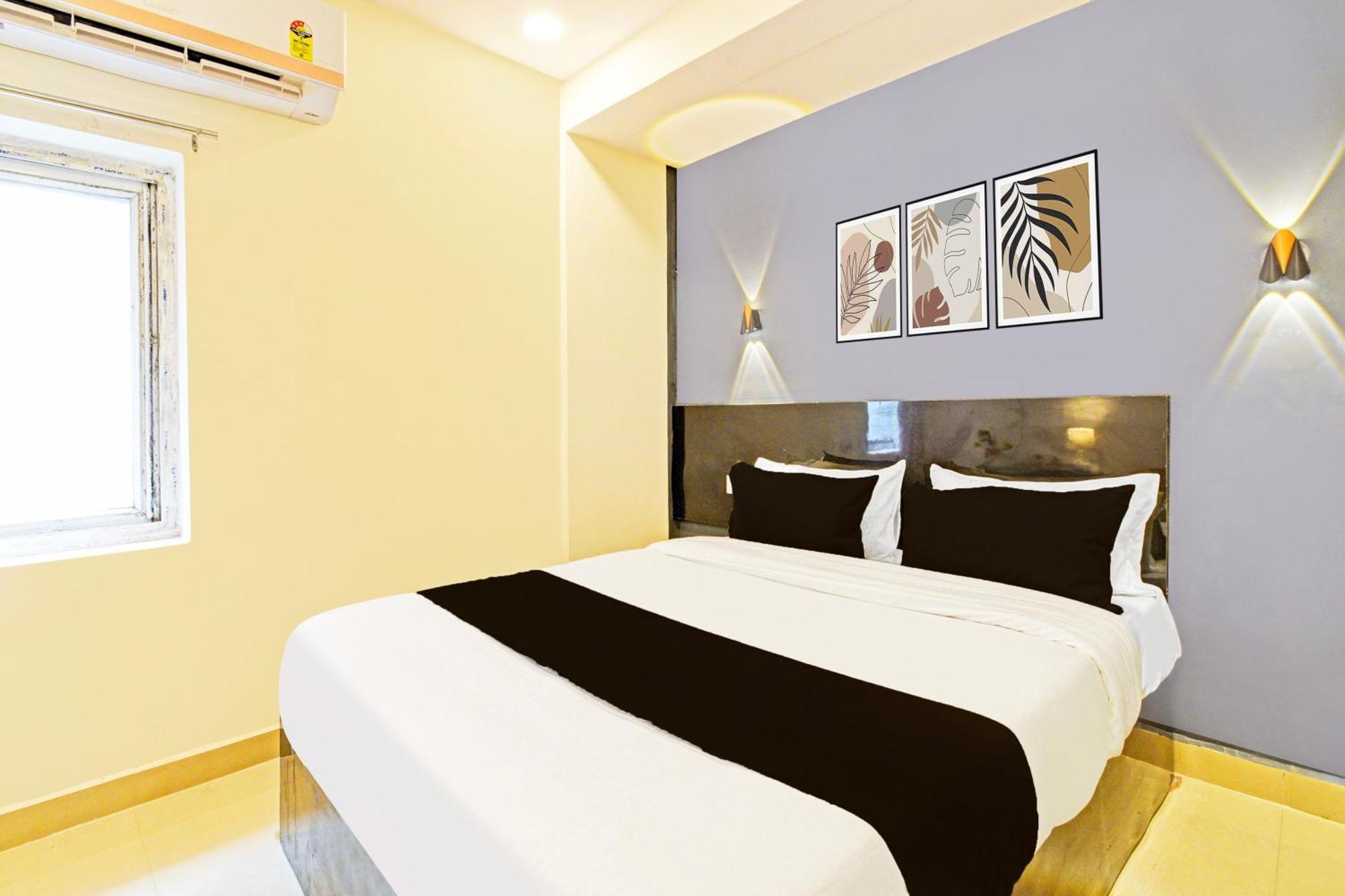 Hotel O Malani Inn Hajdarabad Zewnętrze zdjęcie
